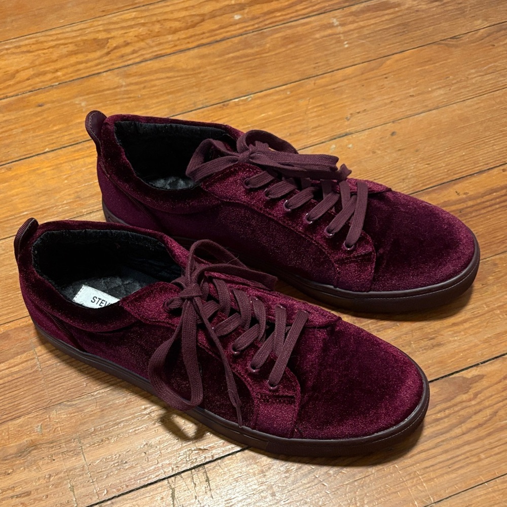 Steve Madden Velvet Sneakers Men’s 11 - Picture 3 of 8